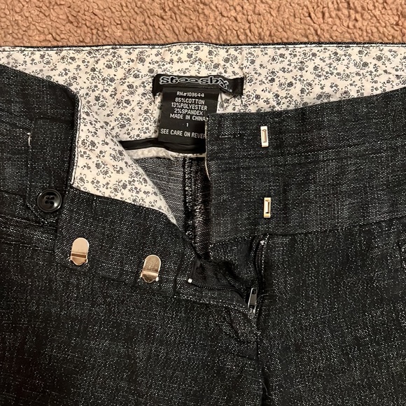 Stooshy pants size 1. - Picture 2 of 2